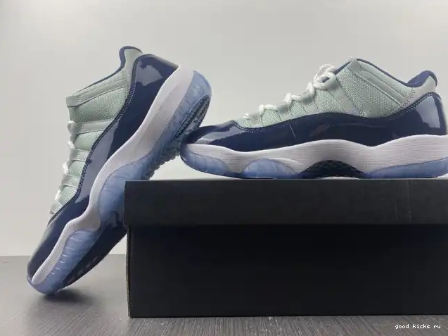 Georgetown Low Retro Air Jordan 11 528895-007 0522